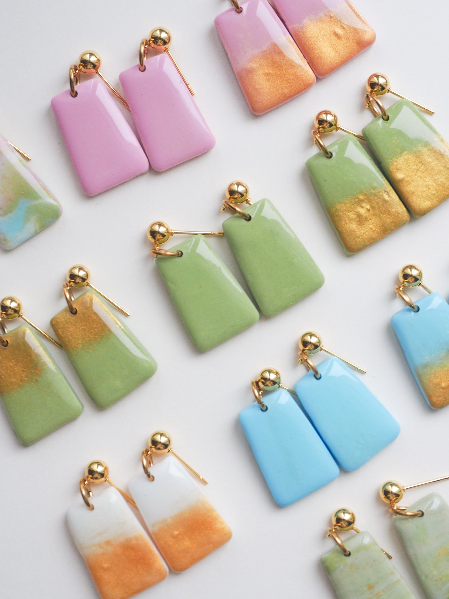 Boucles d’oreilles • Théa