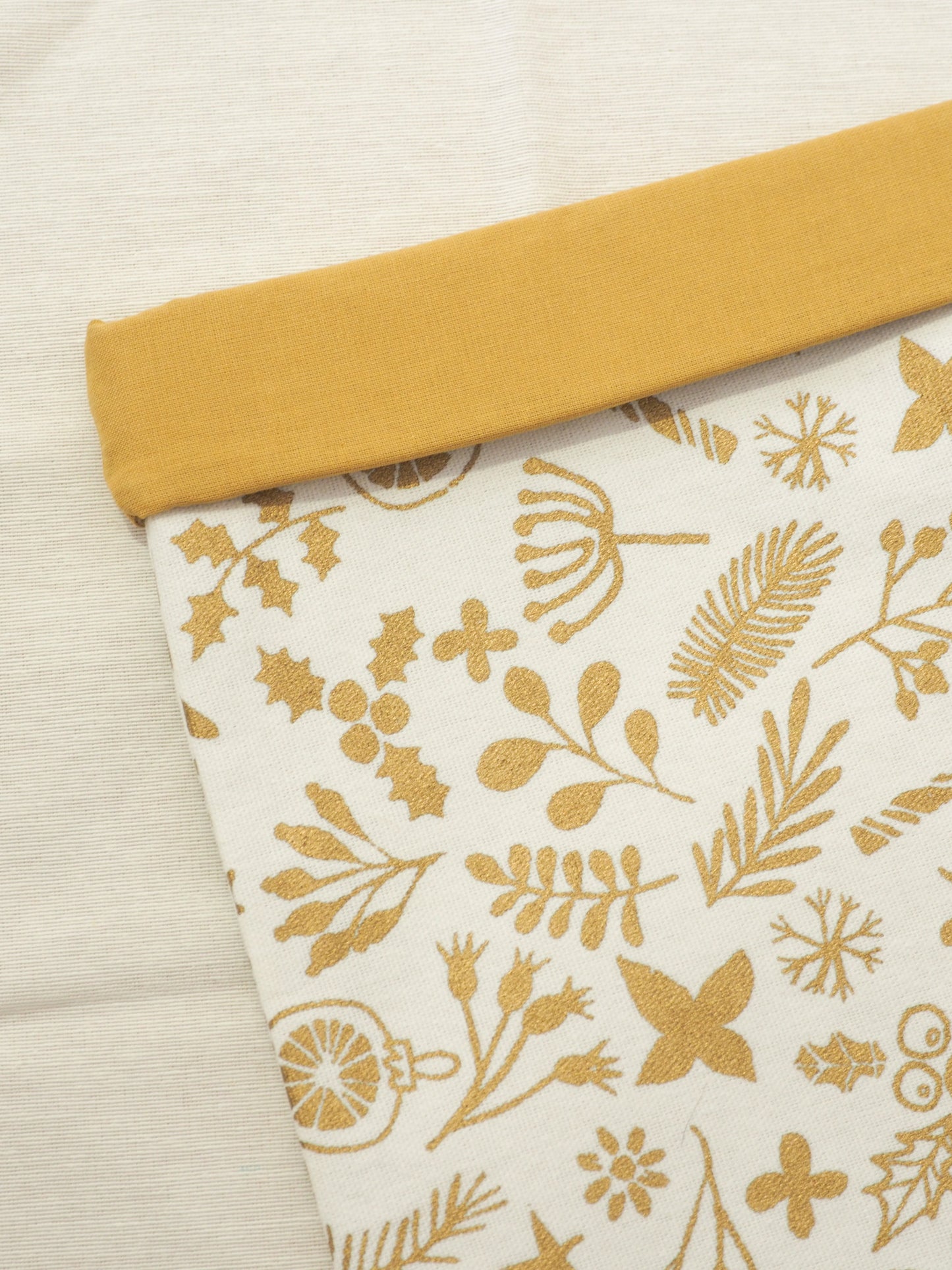 Pochette à livre broché • Santa