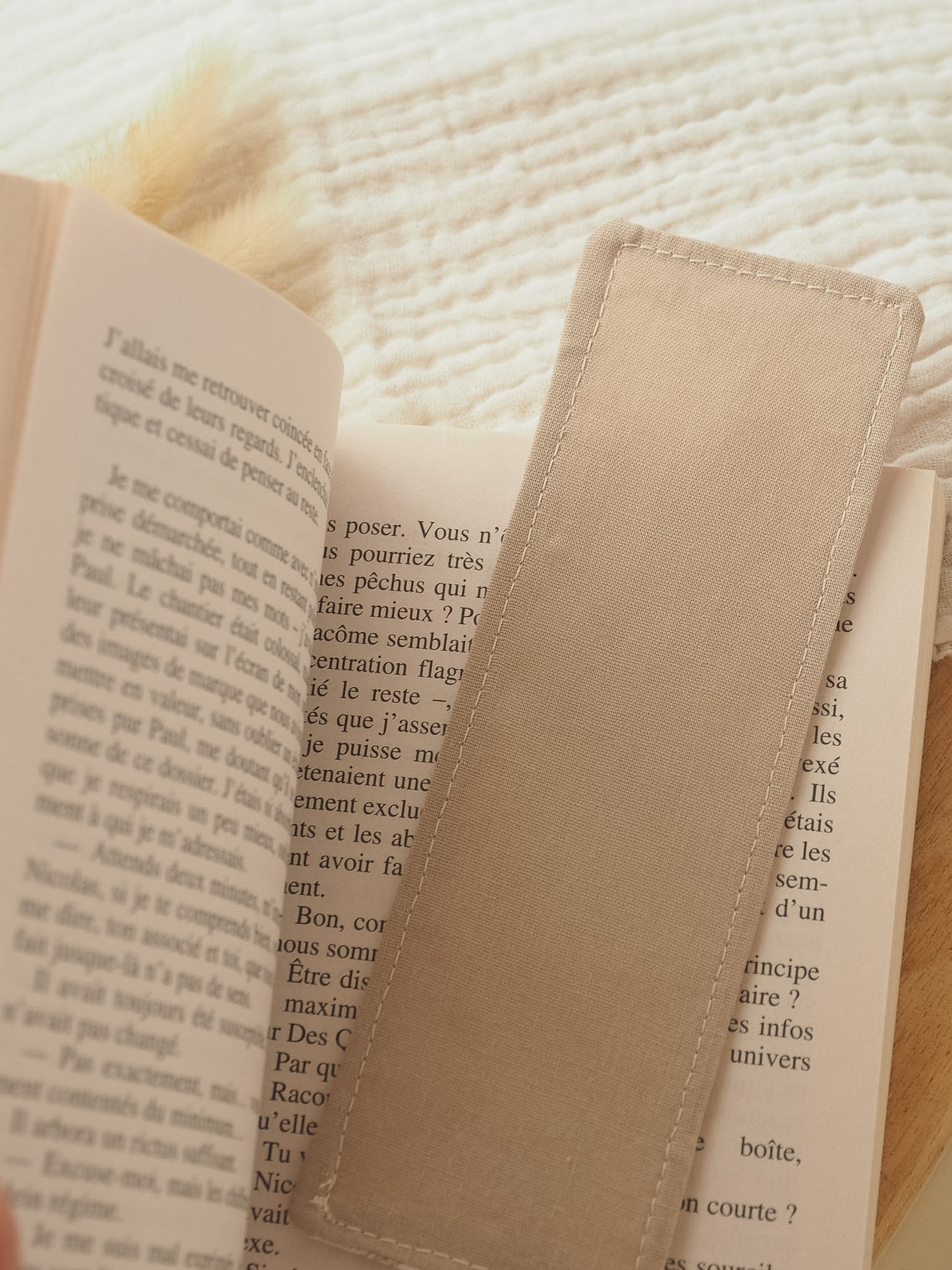 Marque page tissus • Fleurs/Beige