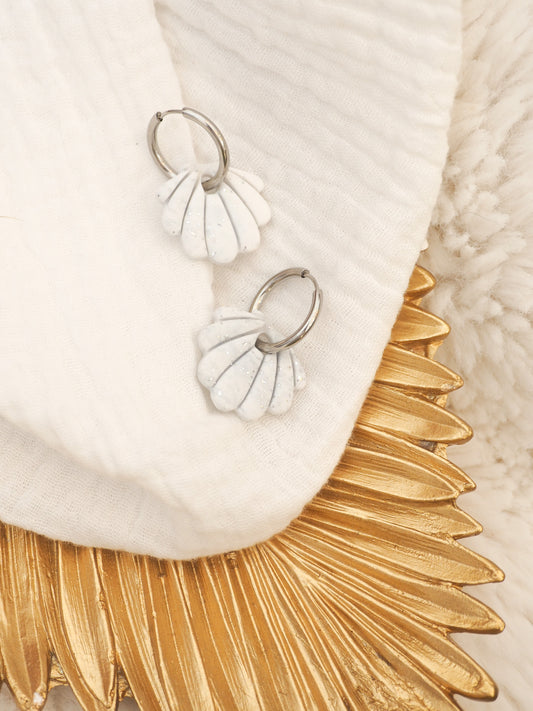 Calypso blanc argenté