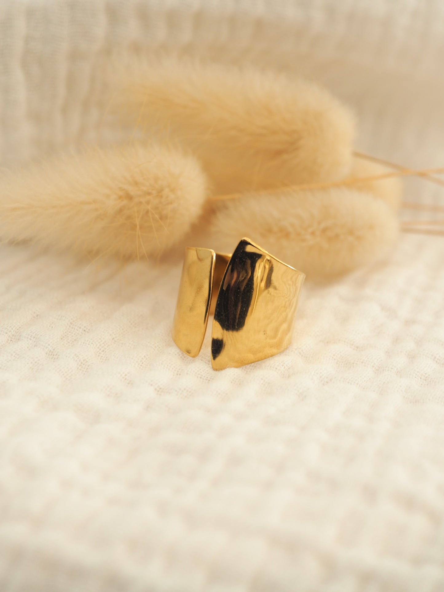 Bague large à fente