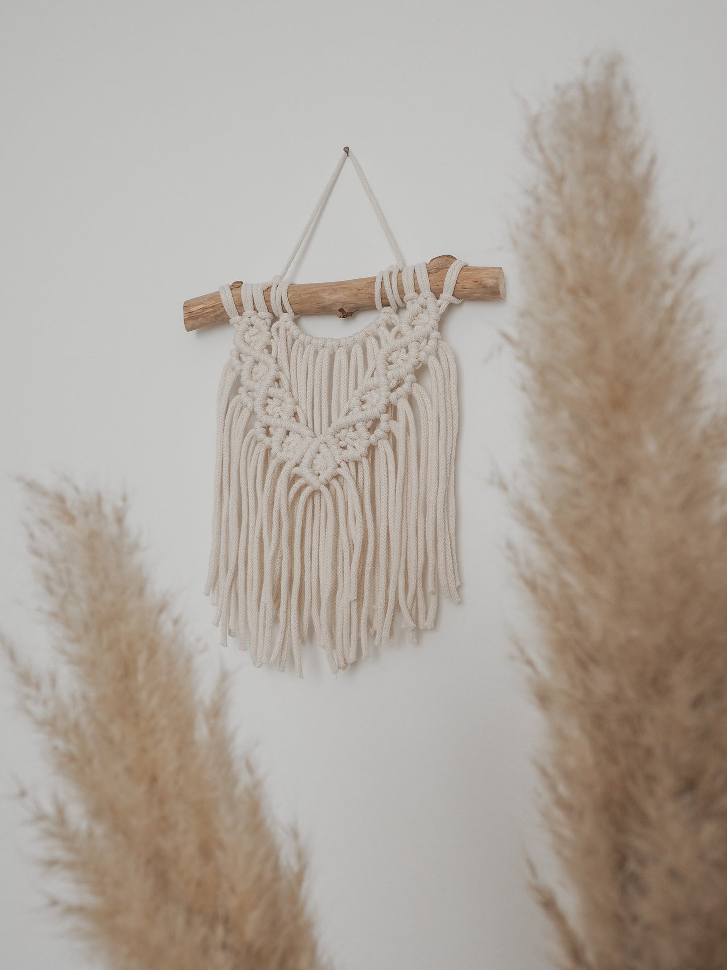 Macramé mural • Dublin