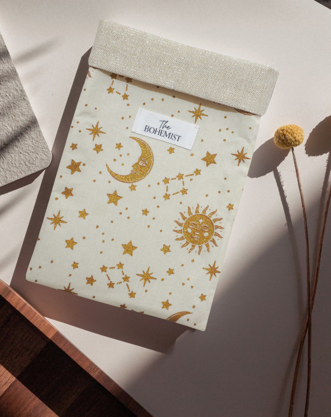 Pochette à livre poche • Astres dorés