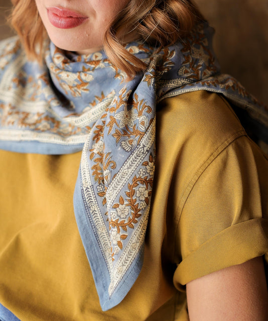 Foulard bleu
