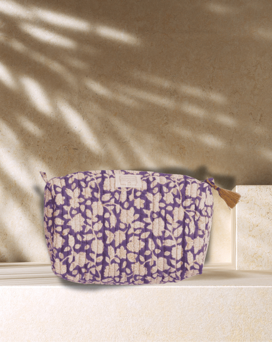 Trousse de toilette violette