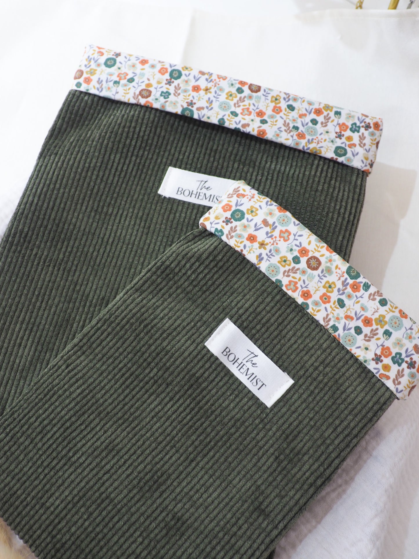 Pochette à livre broché • Velours kaki