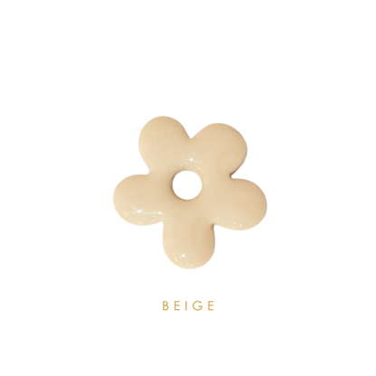 Interchangeable • Lilou