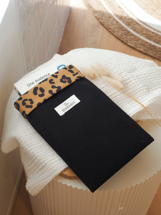 Pochette à livre poche • Léopard inversé