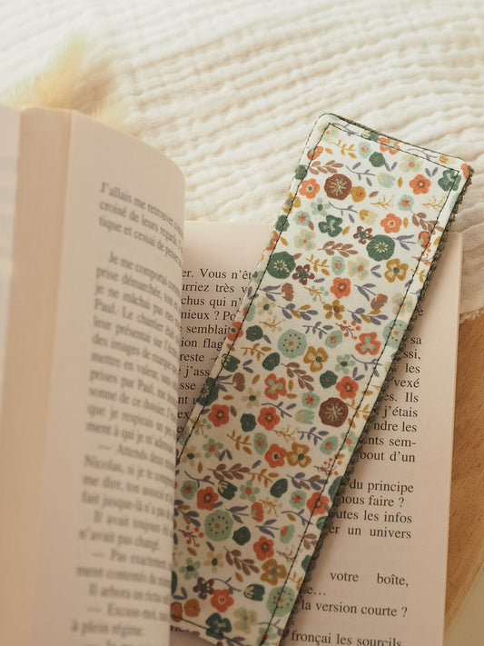 Marque page tissus • Fleurs/Velours kaki