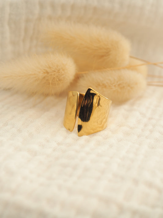 Bague large à fente